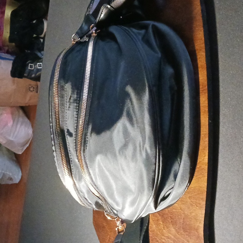 Black Purse